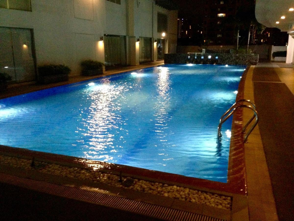 Antel Serenity Suites At Poblacion Makati Makati City Exterior foto