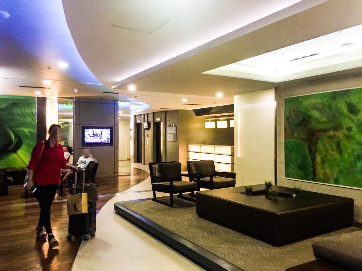 Antel Serenity Suites At Poblacion Makati Makati City Exterior foto